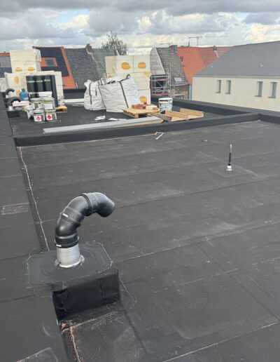 Dakwerken Oost-Vlaanderen industrieel plat dak gent commerciele dakwerken
